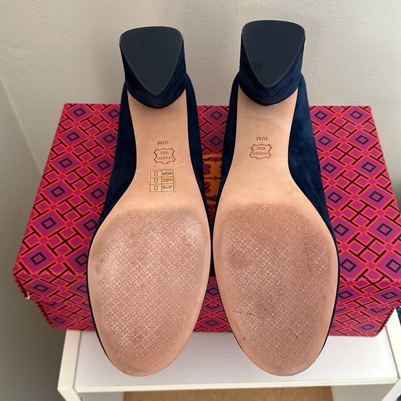 EUC Tory Burch Elizabeth 85mm Round-Toe Pump - Royal Navy Suede (Size 10) - Picture 10 of 12